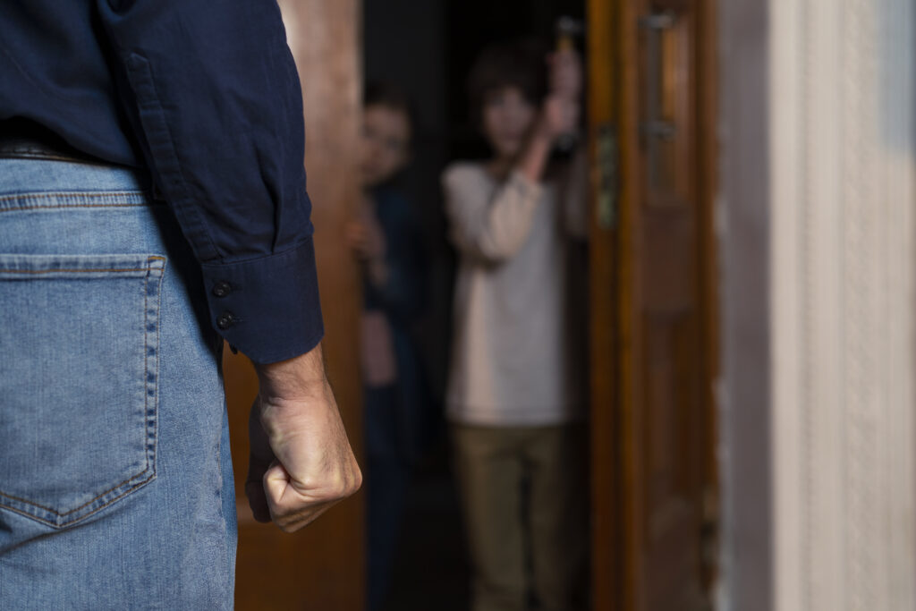 navigating legal challenges in richardson: the law office of bryan fagan, young children suffering from abuse by parent home