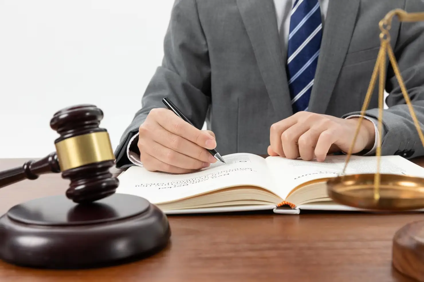Arlington Criminal Lawyer: Defending Your Rights